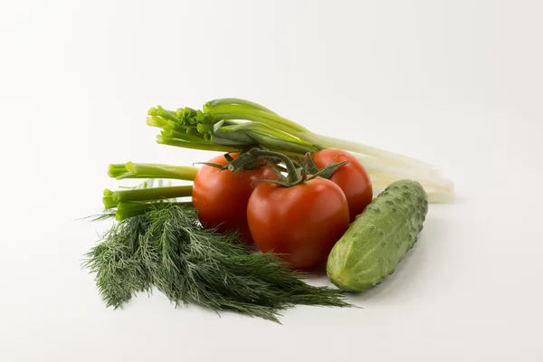 Tomaten und grünes Gemüse — Stockfoto
