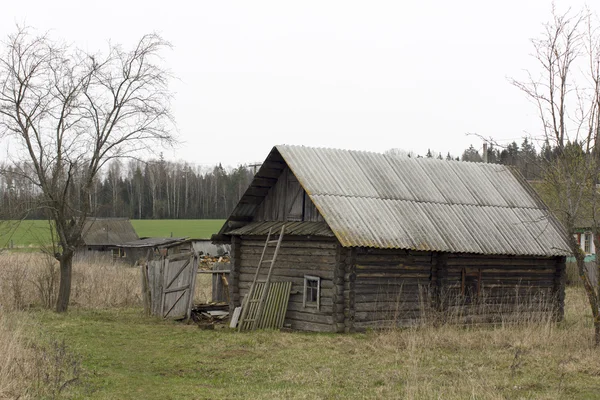 Brzydki dom — Zdjęcie stockowe