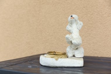 Şamdan Ponza yapılır