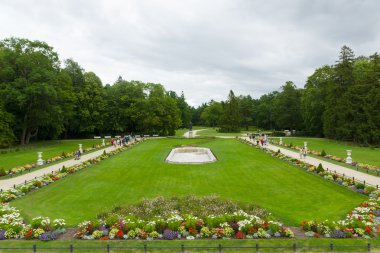 Botanik parkta Palange