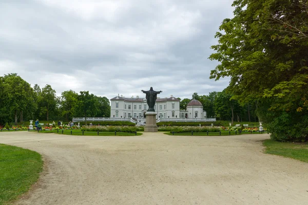 Ботанічний парк в Palange — стокове фото