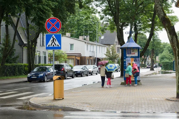 Las calles de la ciudad de Palanga en Lituania — Foto de Stock