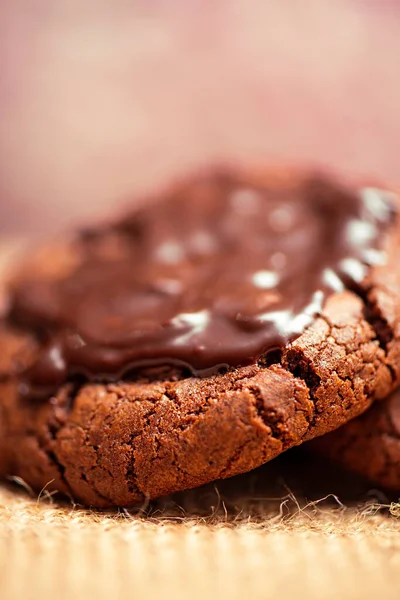 Печенье Шоколадных Чипсов Свежеиспечённое Темной Шоколадной Стружкой Пищевой Фон — стоковое фото