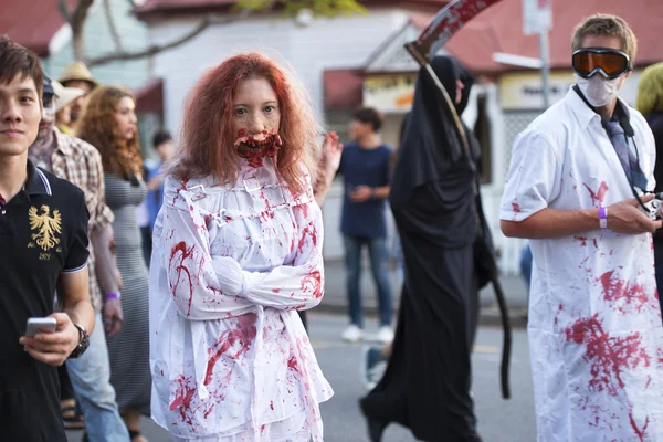 Brisbane, Queensland, Australia - October 5th 2014: Annual brain foundation zombie walk October 5th, 2014 in West end, Brisbane, Australia. — Stock Photo, Image