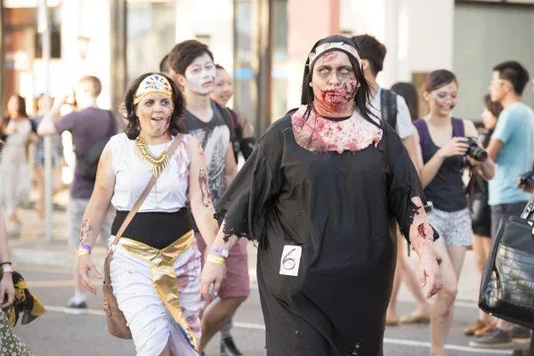 Brisbane, Queensland, Australia - October 5th 2014: Annual brain foundation zombie walk October 5th, 2014 in West end, Brisbane, Australia. — Stock Photo, Image