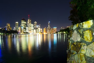 Brisbane, Avustralya - 27 Mayıs 2015: Kangaroo Point Brisbane şehir ve nehir görünümünden 27 Mayıs 2015 tarihinde şehir.