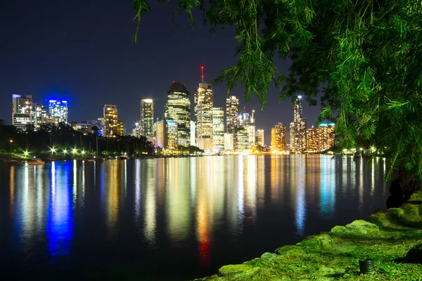 Brisbane, Australia - 27 maja 2015: wewnętrzny-wielkie miasto Brisbane City i rzeka widok z Kangaroo Point na 27 maja 2015. — Zdjęcie stockowe