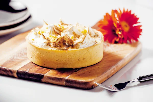 Lemon Meringue Pie — Stock Photo, Image