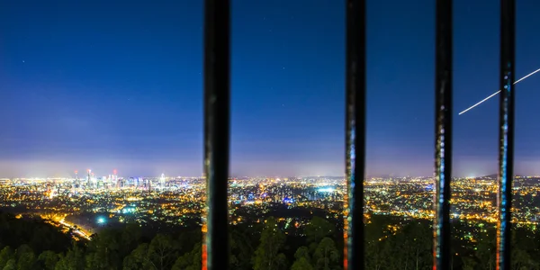 Vista de la ciudad de Brisbane desde Mount Coot-tha — Foto de Stock