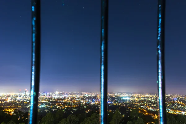 Pohled na město Brisbane od Mount lyska tha — Stock fotografie