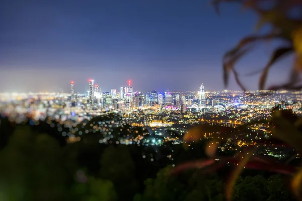 Utsikt över Brisbane City från Mount Coot-tha — Stockfoto