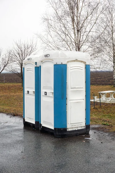 Tragbare chemische Toiletten — Stockfoto