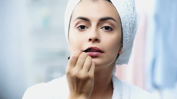 Portrait Young Woman Head Wrapped White Towel Applying Lipstick Cosmetic — Stock Photo, Image