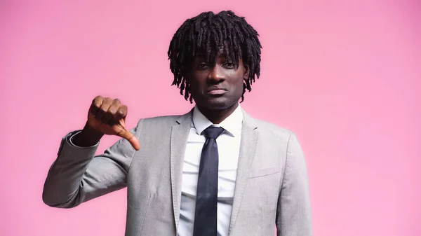 Displeased African American Businessman Showing Thumb Isolated Pink — Stock Photo, Image