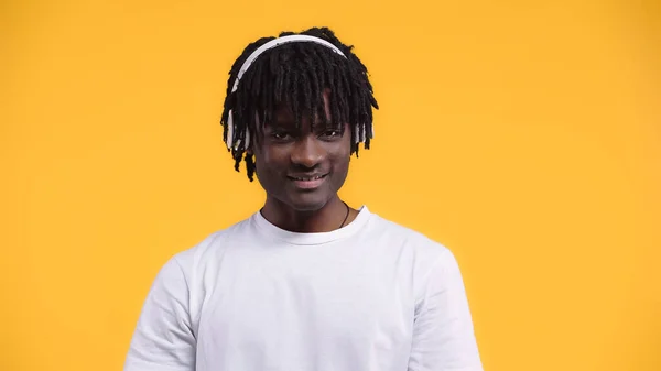 Portrait Cheerful African American Man Wireless Headphones Isolated Yellow — Stock Photo, Image