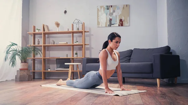 Barefoot Sportswoman Stretching Fitness Mat Home — Stock Photo, Image