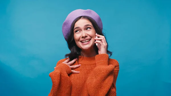 Cheerful Woman Looking Away Touching Chest While Talking Cellphone Isolated — Stock Photo, Image