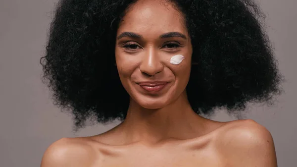 Joyful African American Woman Cosmetic Cream Face Isolated Grey — Stock Photo, Image