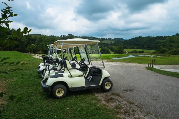 Wózki golfowe — Zdjęcie stockowe