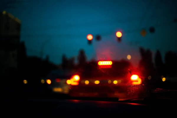 Vintage Toon Wazig Beeld Van Auto Met Bokeh Lights Traffic — Stockfoto