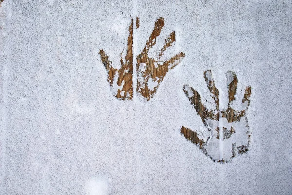 Отпечаток Руки Форме Снега Знак Поверхности Снежинки — стоковое фото