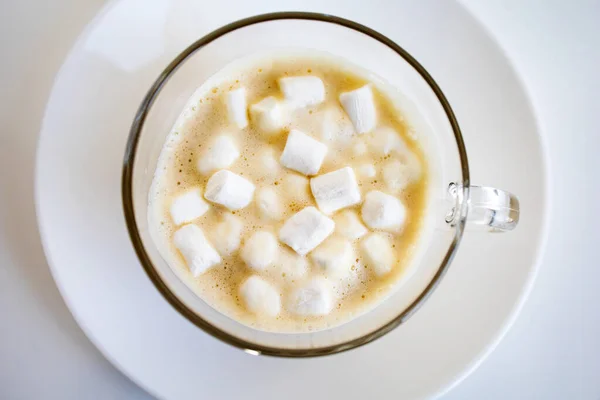 Gorąca Latte Piankami Szklanym Kubku — Zdjęcie stockowe