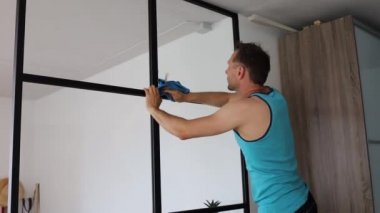 Profesyonel Pencere Temizleyici Sabunları ve Ciyaklamaları Pencere Temizleme, Erkek Temizliği