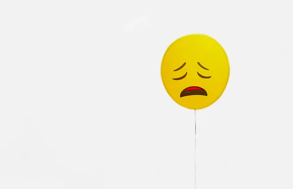 Funny Emotion Face Symbol Yellow Balloon — Stock Photo, Image