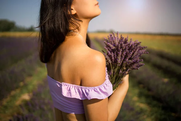 Pretty Asian Woman Posing Bouquet Lavender Field — Stok Foto