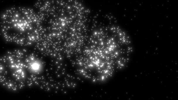 Farbloses silbernes Feuerwerk Hintergrund. Teilchen funkeln explosionsartig auf Schwarz — Stockvideo