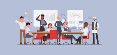 Takım işbirliği konsepti. Profesyonel takım bir masada birlikte çalışıyor, fikir üreten karakter vektör çizimi tasarımı üzerine kafa yoruyor