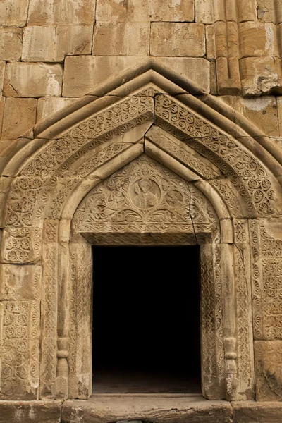 Architectural details of ancient cathedral — Stock Photo, Image