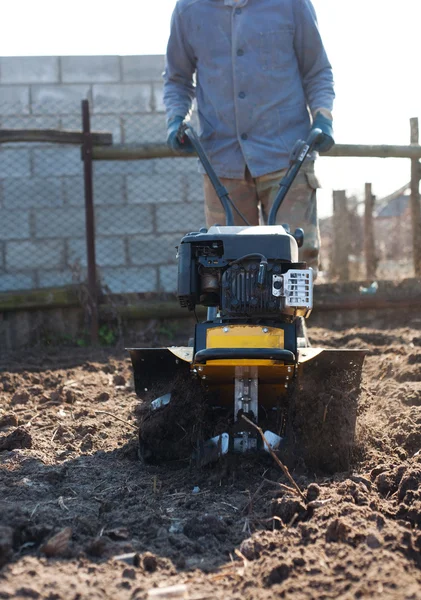 Jardinera para trabajar —  Fotos de Stock