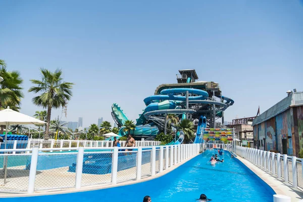 Dubaï Dubaï Émirats Arabes Unis Blue Water Park Twisted Water — Photo