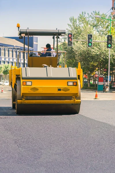 Sealing of asphalt — Stock Photo, Image