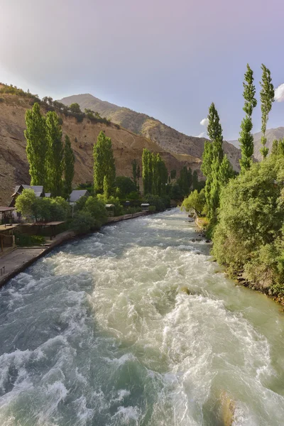 Foto Varzob rivier — Stockfoto