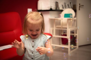 baloncuklar içinde ev