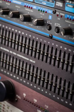 Ses Studio düğmeleri