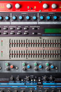 Ses Studio düğmeleri