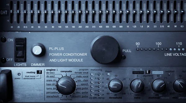 サウンド スタジオ内のボタン — ストック写真