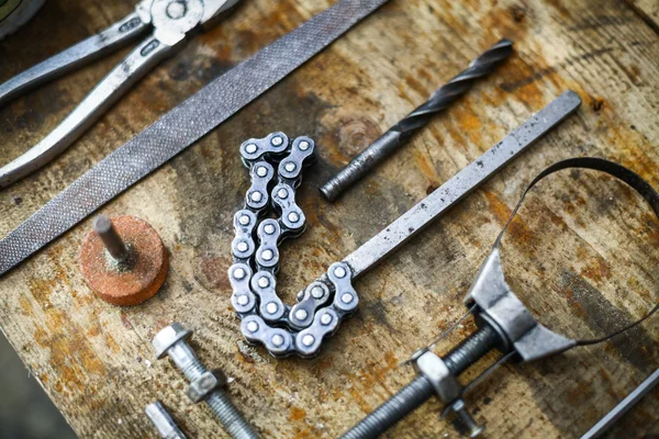 Utensili su tavola di legno — Foto Stock