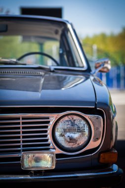 eski model araba Far