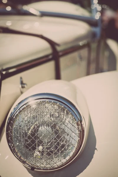 Phare de voiture vintage — Photo