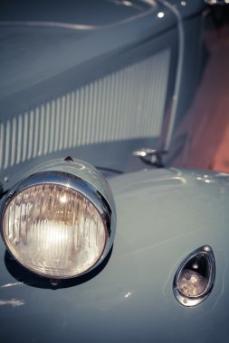 eski model araba Far