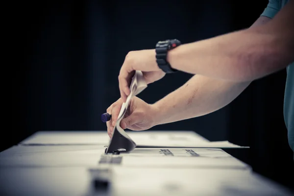 Stemmen hand detail — Stockfoto