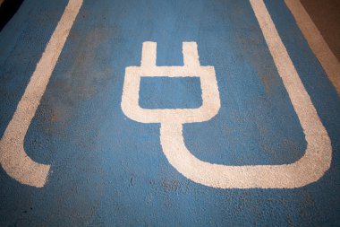 elektrikli araba park