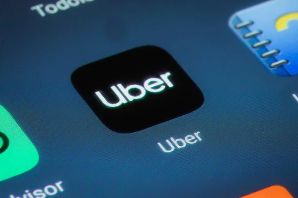 Bukarest Rumänien December 2020 Illustrativ Ledare Närbild Uber Mobilappen Smartphone — Stockfoto