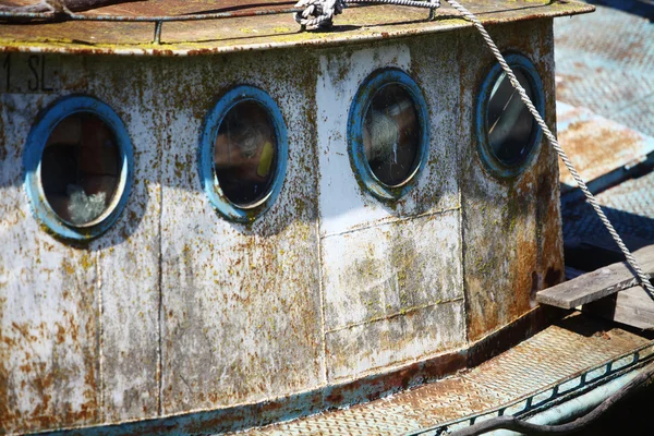 Portholes em um navio velho — Fotografia de Stock