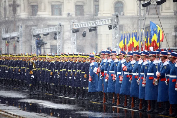 Rumäniens nationaldag soldater — Stockfoto