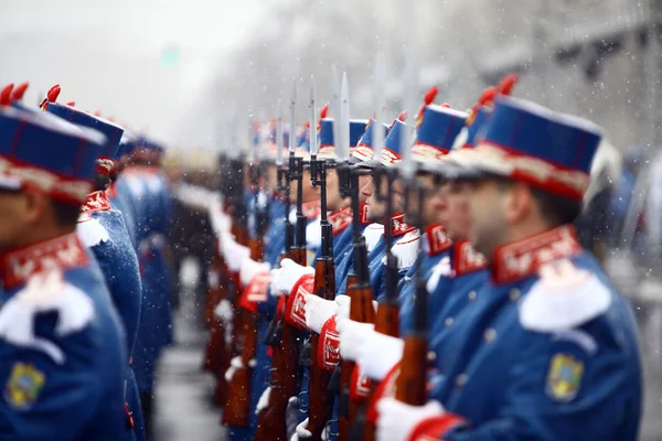 Roumanie Soldats de la fête nationale — Photo